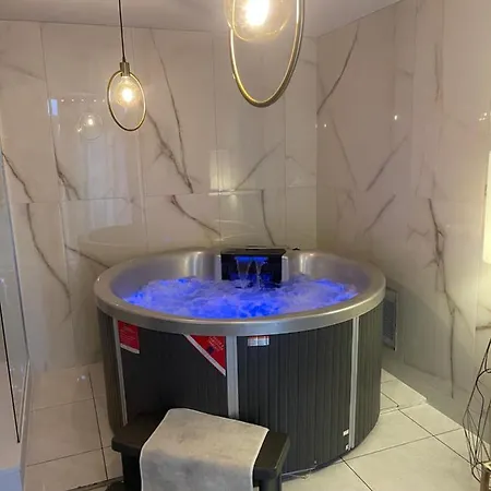 Lejlighed Golden Royal - Jacuzzi *